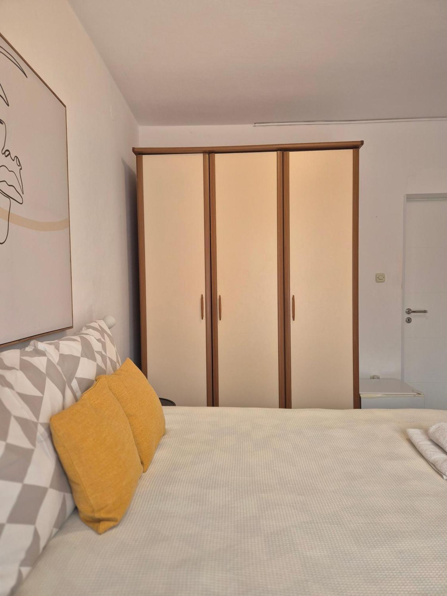 Apartments & Rooms Ivana Rovigno Camera foto